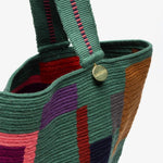 Load image into Gallery viewer, Wayuu Cala Tote Bag Starfish
