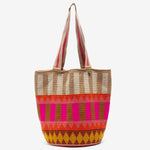 Load image into Gallery viewer, Wayuu Cala Tote Bag Seadragon
